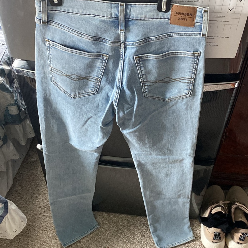 LEVIS 216 SLIM DENIZEN LIGHT BLUE JEANS NEW WITHOUT TAGS 34x32